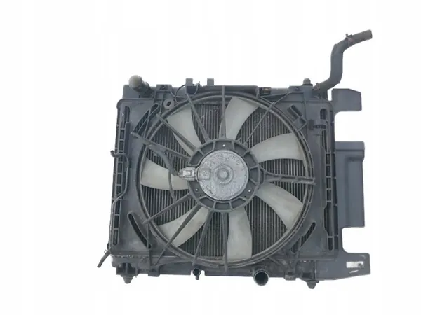 Toyota vattenkylarfläkt OEM 12438542858 - Begagnad image 2