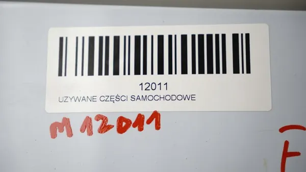 Fiat 500 07-14 Baklucka OEM 360180323 - Begagnad image 10