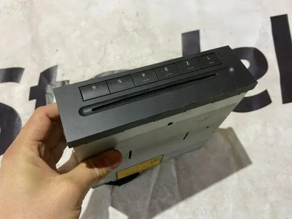 Mercedes-Benz CD-Wechsler OEM 2118706189 - Gebraucht image 3