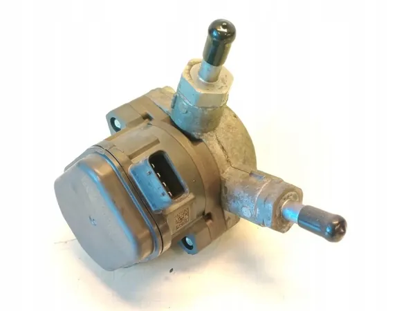 Pompe à huile de boîte 0810G861 pour Toyota RAV4 2.5 Hybride image 2