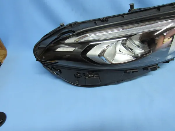 Rechter Mercedes W177 Performance Full LED Licht image 3