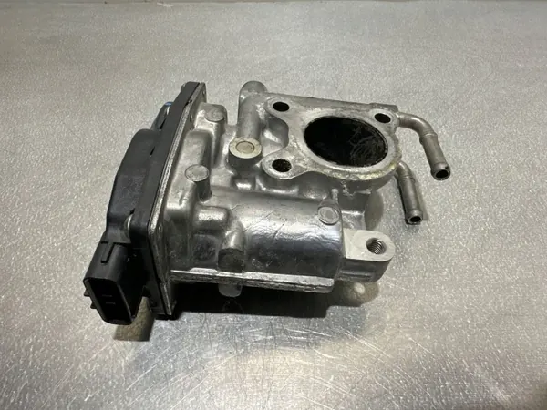 Toyota EGR-ventil OEM FBZ19783 för RAV4 XA40 image 8