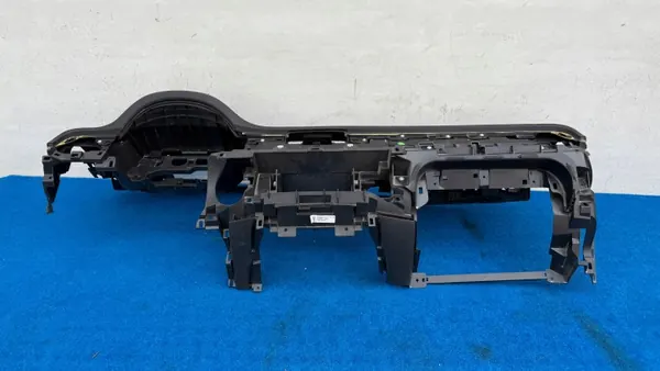 Consola Salpicadero OEM 681PM5XA0A 100CO Mercedes X-Class image 6