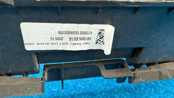 Consola Salpicadero OEM 681PM5XA0A 100CO Mercedes X-Class image 9
