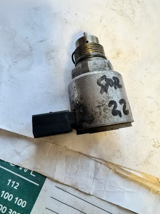 Brandstofdruksensor OEM 93077522A00 voor 2.2 CDI image 2