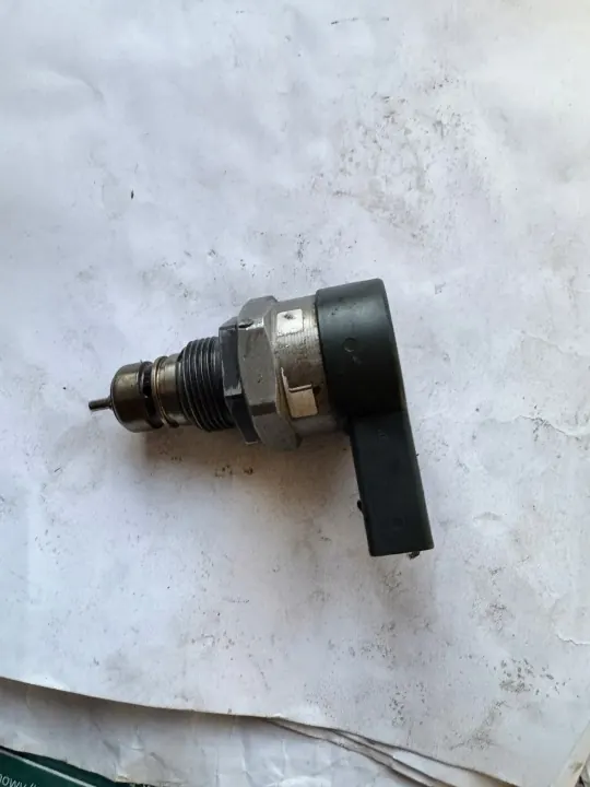Brandstofdruksensor OEM 93077522A00 voor 2.2 CDI image 4