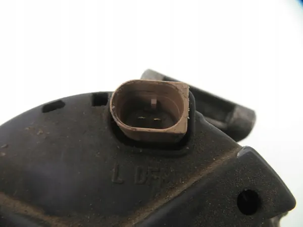 Vaihtovirtageneraattori Audi A4 2001 OE 06B903016S image 3