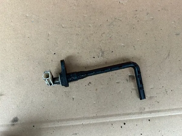 Öljytason anturi Renault Trafic III Opel Vivaro 1.6 DCI OEM image 2