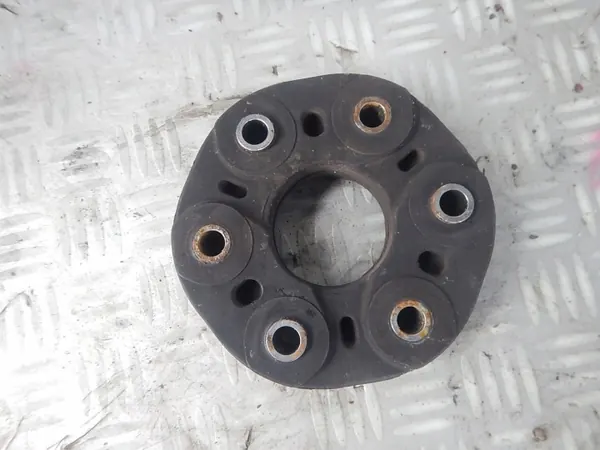 MERCEDESW222 Kardankoppeling Rubber - Gebruikt image 2