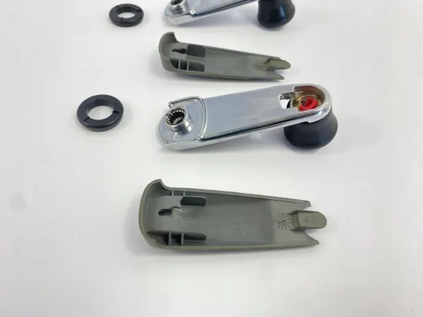 Bouton de régulateur de vitre OEM 2017680136 Gris Mercedes image 6