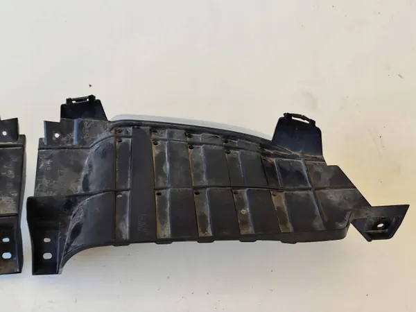 Mercedes-Benz E W213 Äänenvaimenninpää OEM A2138855201 image 4