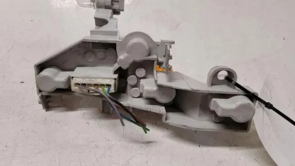 Conector farol traseiro BMW 63217164963 usado image 3