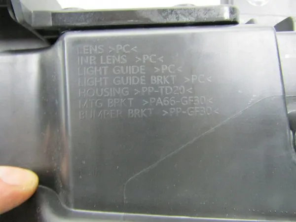 Hyundai OEM 92209-Q0700 DRL Lampe - Vorne Mitte image 9