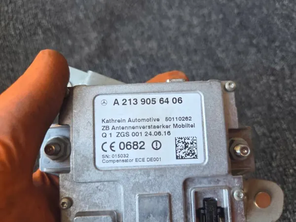 Module direction assistée Mercedes-Benz A2139056406 image 3