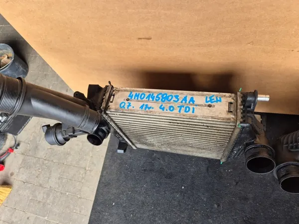 Intercooler Audi OE côté droit 4M0145804BN d'occasion image 3