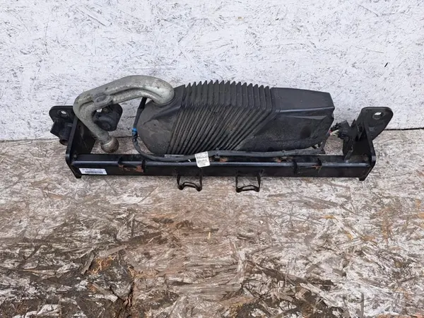 BMW F30 F31 F32 F33 F36 303383 HAK image 2