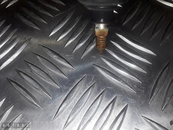 Moteur d'essuie-glace Opel Astra OEM 60Z010012 - Occasion image 4