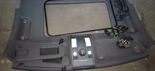 Ensemble de plafonnier Audi OE d'occasion OEM 4F9867505 image 6
