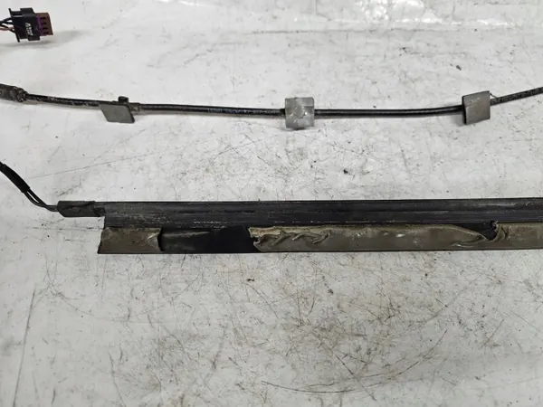 Cable sensor portón OEM 3G0962239A - Volkswagen image 5