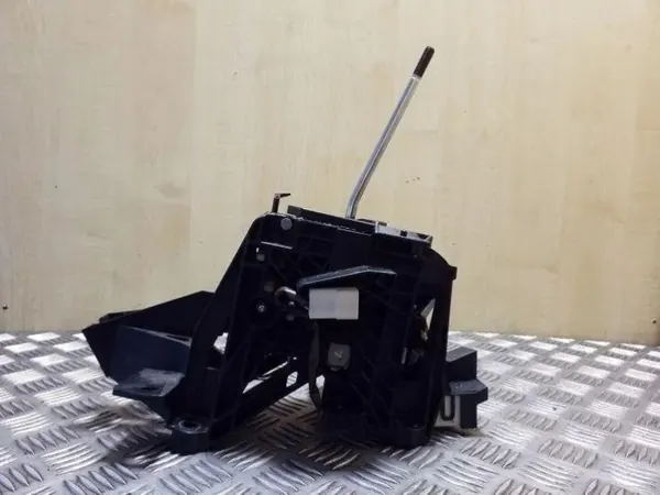 Toyota Schaltgetriebe OEM 75C585RH - Gebraucht image 3