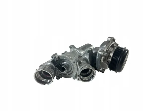 MERCEDES Waterpomp M656 A6562000001 A6562000015 image 3