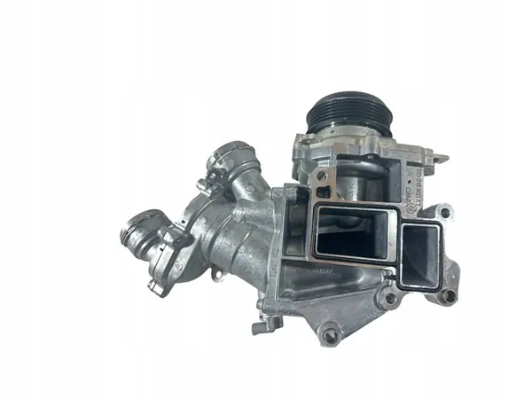 MERCEDES Waterpomp M656 A6562000001 A6562000015 image 6