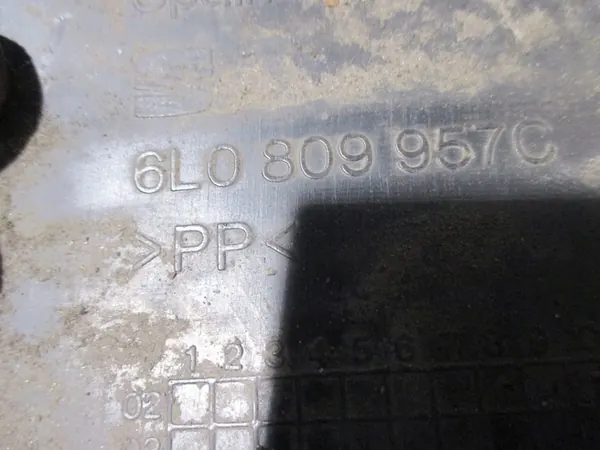 Left Front Wheel Arch SEAT CORDOBA 2 image 3