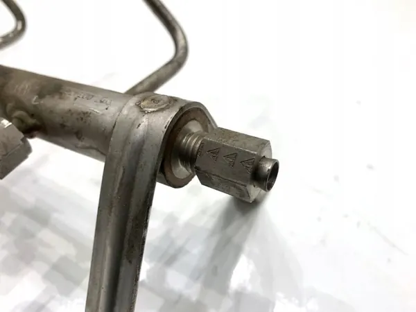 Rampe d'injection OEM 94811011506 Porsche Panamera 4.8 image 3