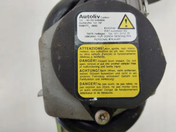 Turvavyö etu-oikea OEM 7354891590E - Käytetty image 3
