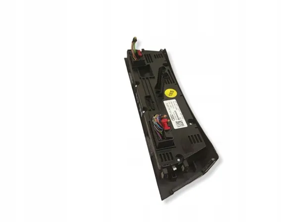 Ilmastointipuhalluspaneeli OEM 4G0820043G Audi A6 C7 image 9