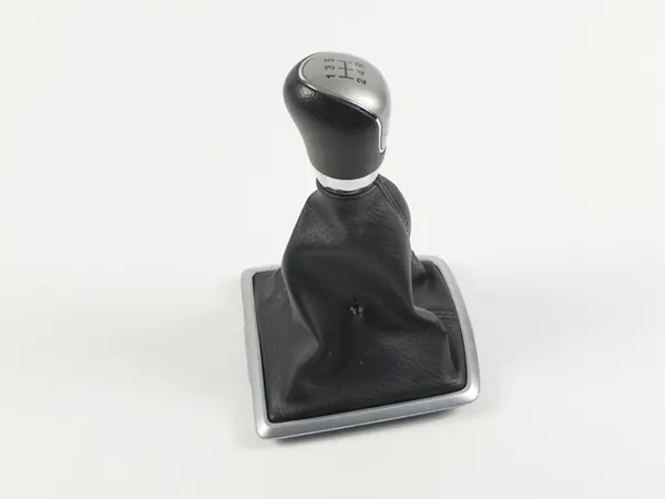 Gear Shift Boot Frame Ford Focus MK2 04-11r. FL image 6