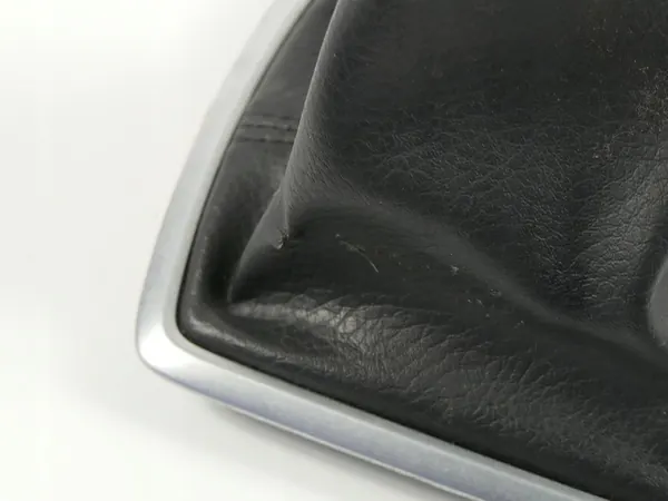 Gear Shift Boot Frame Ford Focus MK2 04-11r. FL image 8