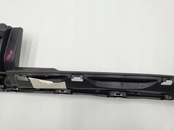 Mercedes GLA W156 Framstötskydd Glidplatta OEM A1568851601 image 4