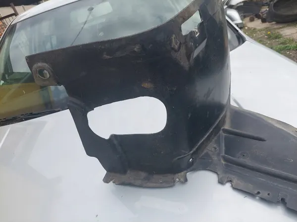 AUDI A3 8P Front Left Wheel Arch OEM 8P0821191C BBM image 2