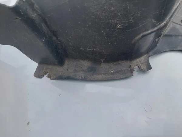 AUDI A3 8P Front Left Wheel Arch OEM 8P0821191C BBM image 3