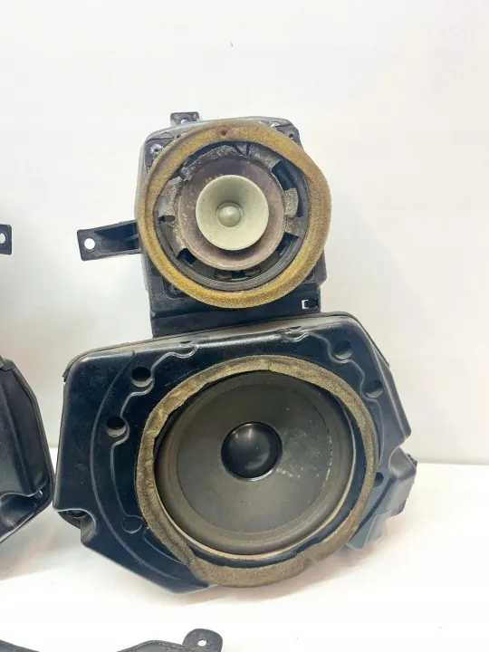 Système audio Mercedes-Benz OEM A1298200902 pour SL R129 image 3