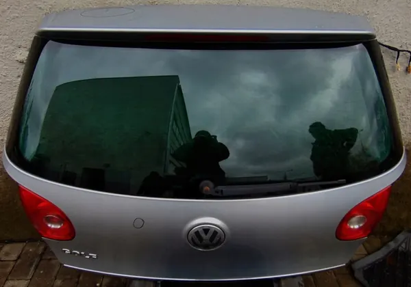 PORTA TRÁS VW GOLF 5 HATCHBACK LA7W OEM HBGVEU1 image 1