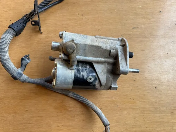 Starter OEM 28100-0L052 voor Toyota Hilux 2.4 D-4D image 3