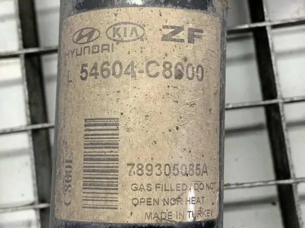 Amortecedor dianteiro esquerdo OEM 54604-C8000 Hyundai i20 image 5