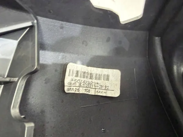 OEM NKO7204 Canto Para-choques Traseiro Direito Porsche image 3