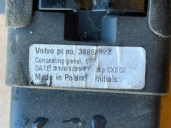 OEM PÓŁKA ROLETA BAGAŻNIKA VOLVO V50 2004-2007 image 3