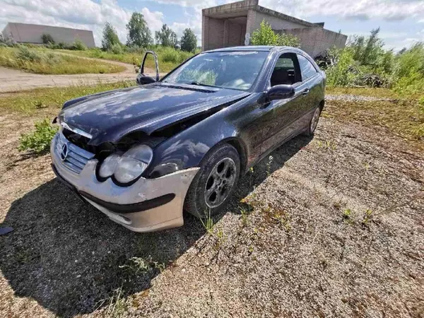Mercedes-Benz C-CLASS Gasklep 2002 2.0L a1111410325 image 7