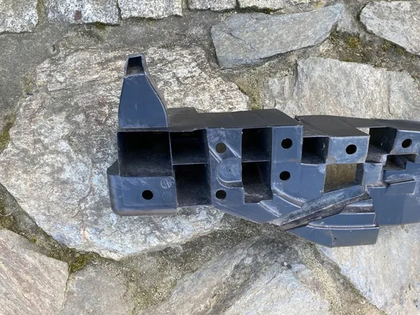 RENAULT TWINGO II Takapuskuri Vahvistus 8200649332 image 4