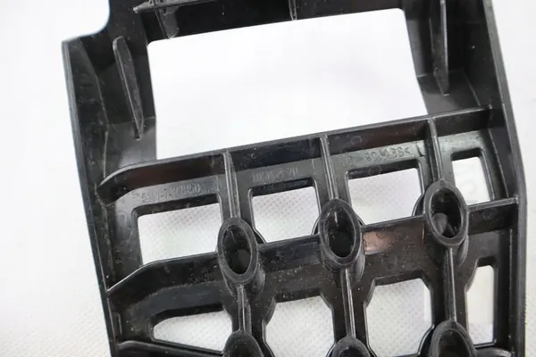 Suporte de para-choque dianteiro direito BMW X5 G05 image 4