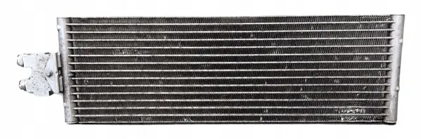 Oliekoeler Mercedes W204 W212 E63 6.3 AMG image 2