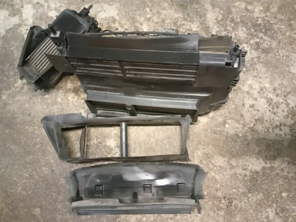 Ford OE Jäähdytin CV61-8005-VC Focus MK3 1.0 EcoBoost image 4
