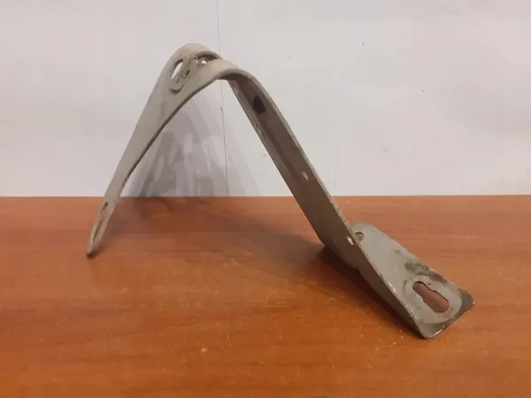 Etumainen oikea lokasuojakiinnike OEM 777722 BMW X5 E70 image 6