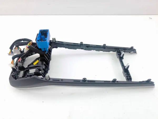 Moldagem consola central KIA Niro 2021 OEM 2101140009 image 9
