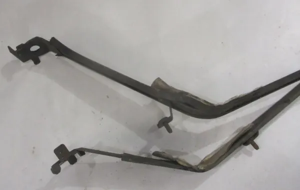 Suporte do Tanque de Combustível OEM COE535 Mazda 6 image 3