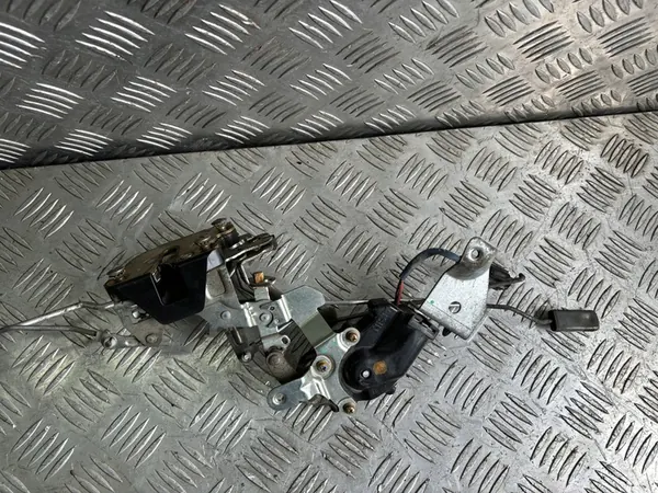 MITSUBISHI CANTER DÖRRLÅS FRAMHÖGER MC142096 image 3